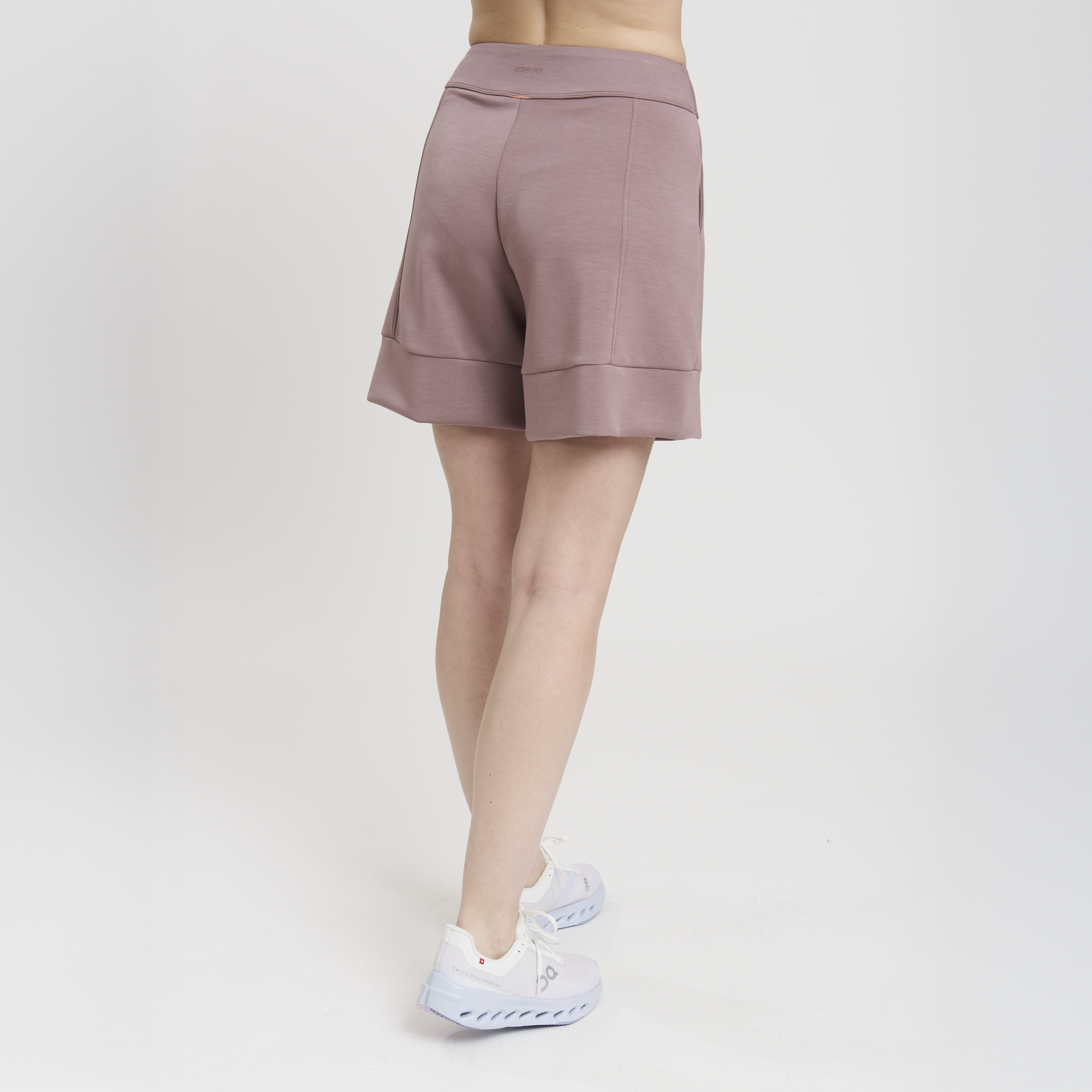 LA TITTY WOMAN BERMUDA PANT