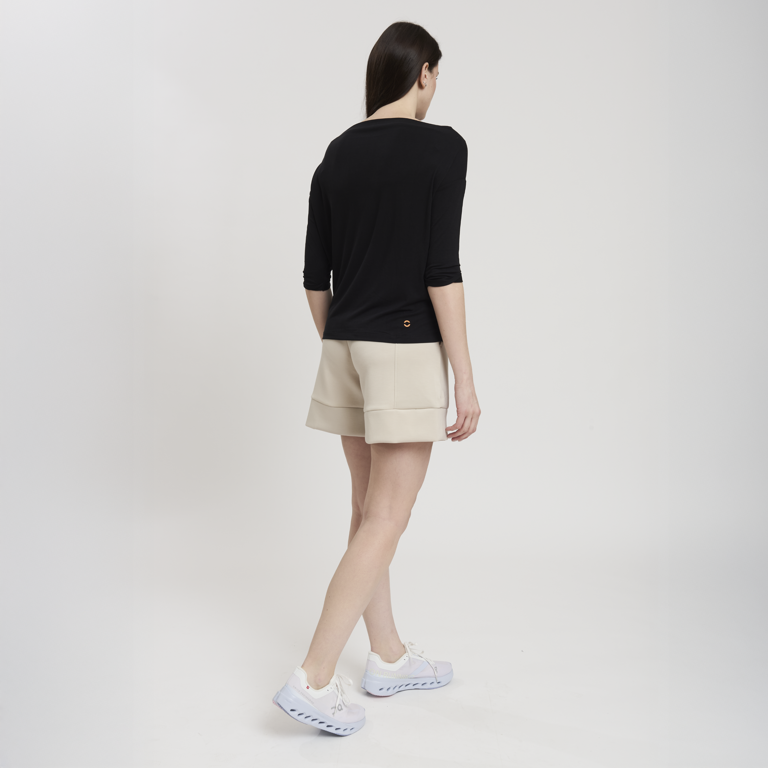 FIONA WOMAN T-SHIRT MEDIUM SLEEVE