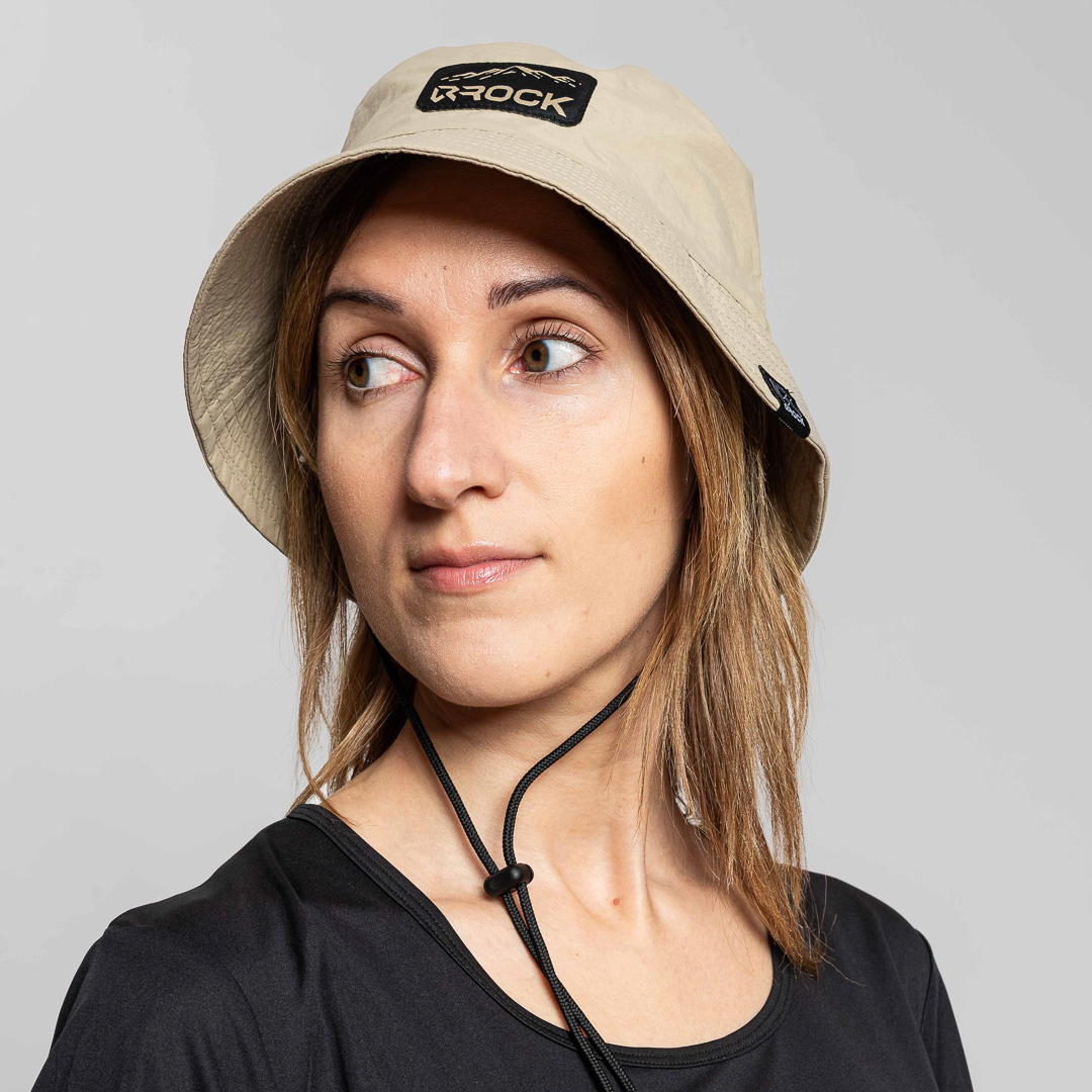 DIAMONDS BUCKET CAP