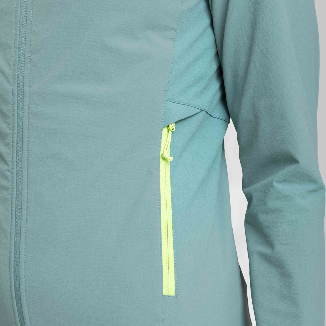 OFEN HOODIE SOFTSHELL WOMAN JACKET