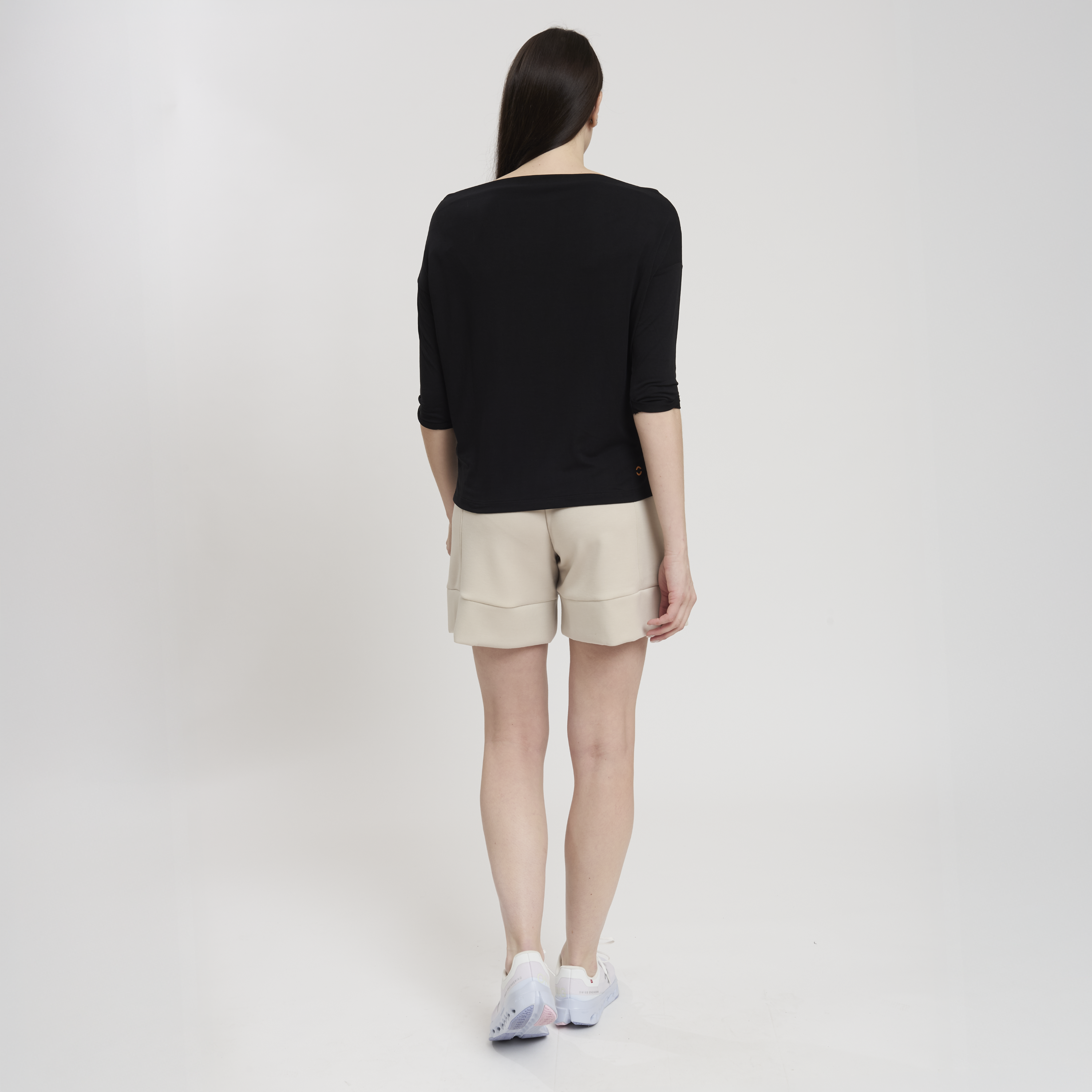 LA TITTY WOMAN BERMUDA PANT