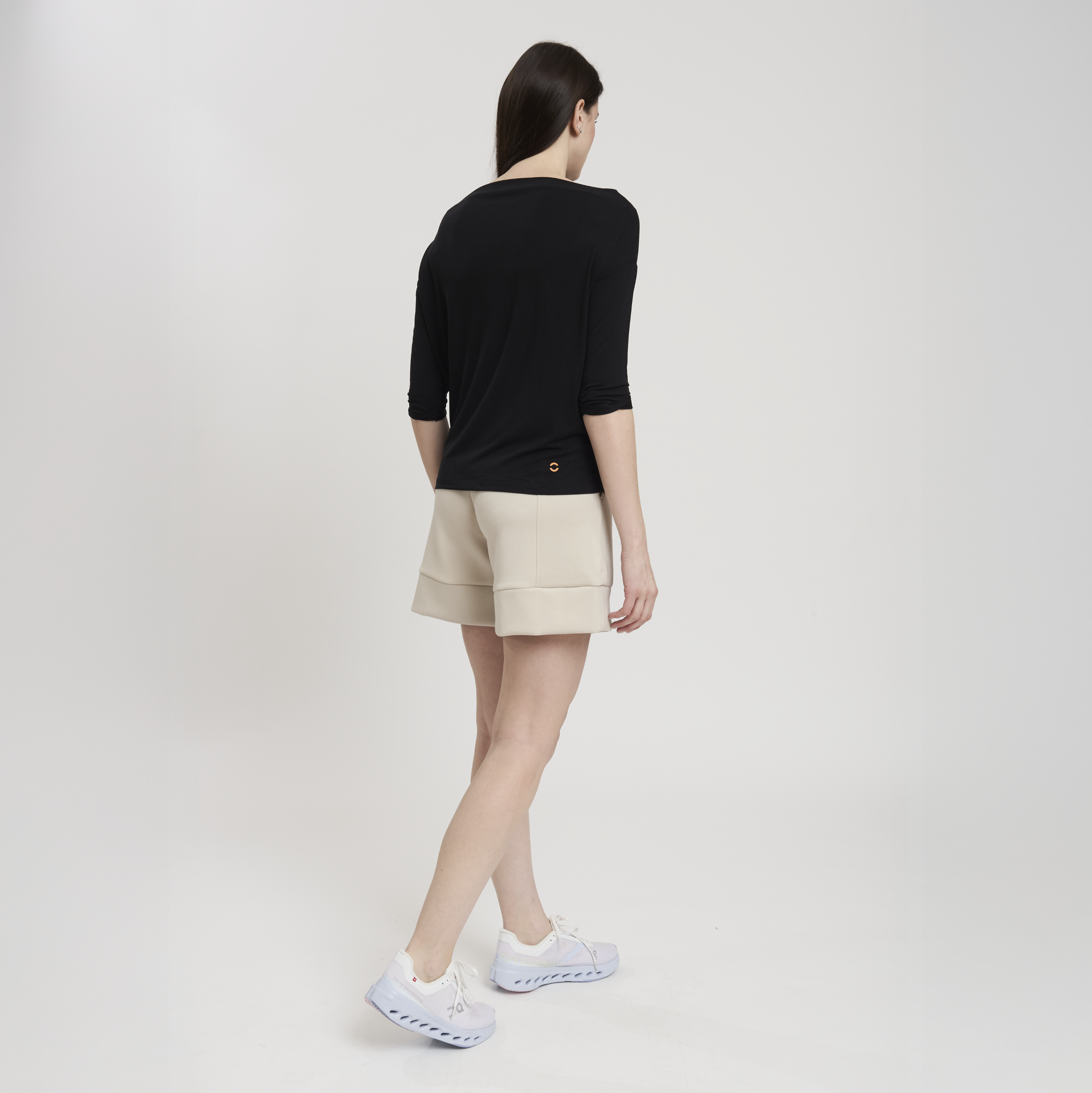 LA TITTY WOMAN BERMUDA PANT