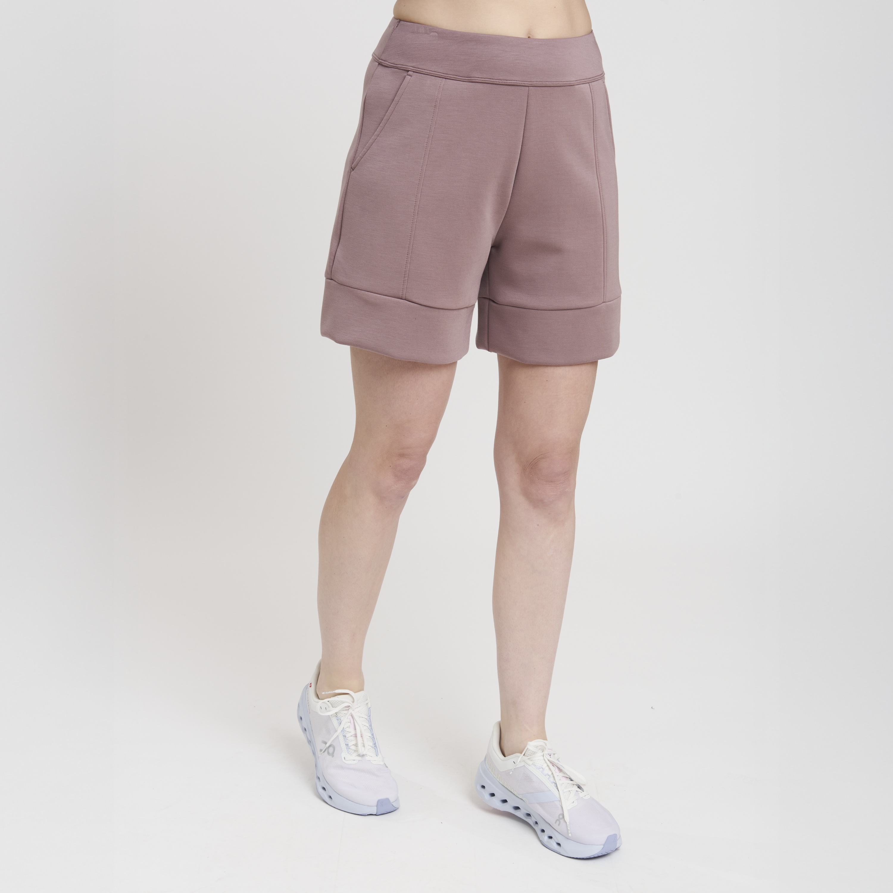 LA TITTY WOMAN BERMUDA PANT