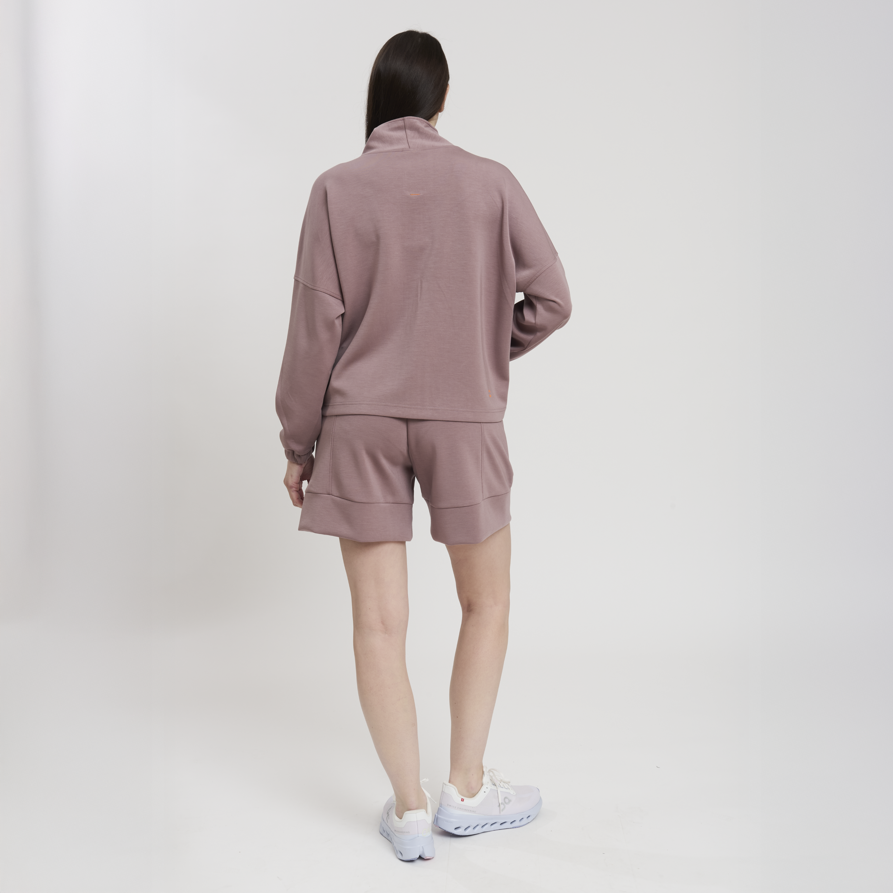 LA TITTY WOMAN BERMUDA PANT