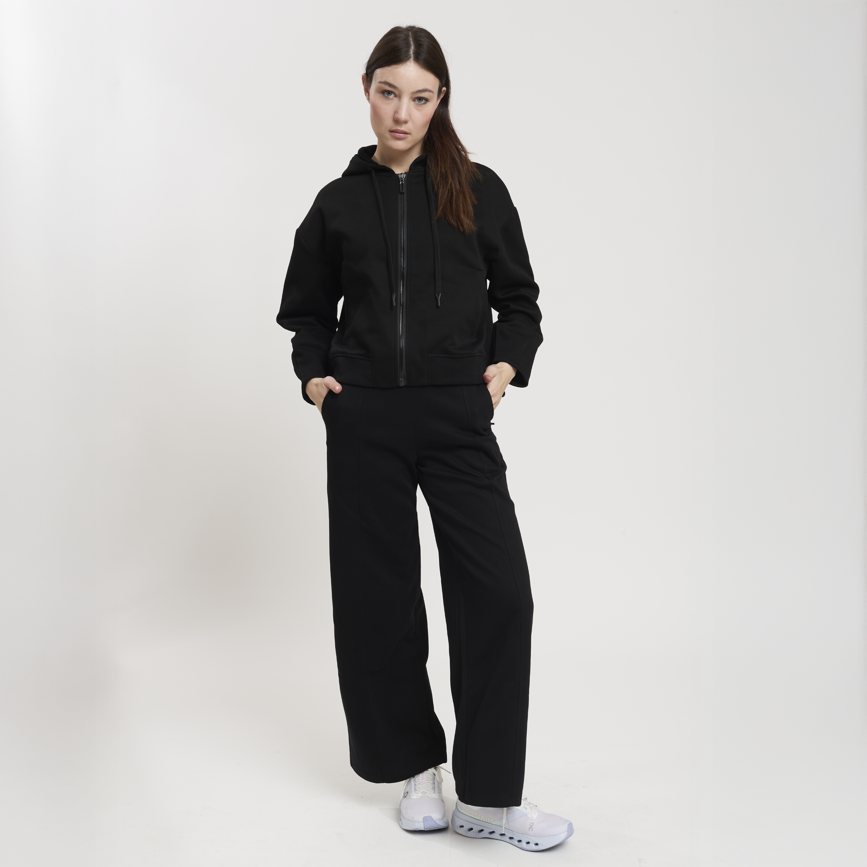 LA LICIA WOMAN LONG PANT