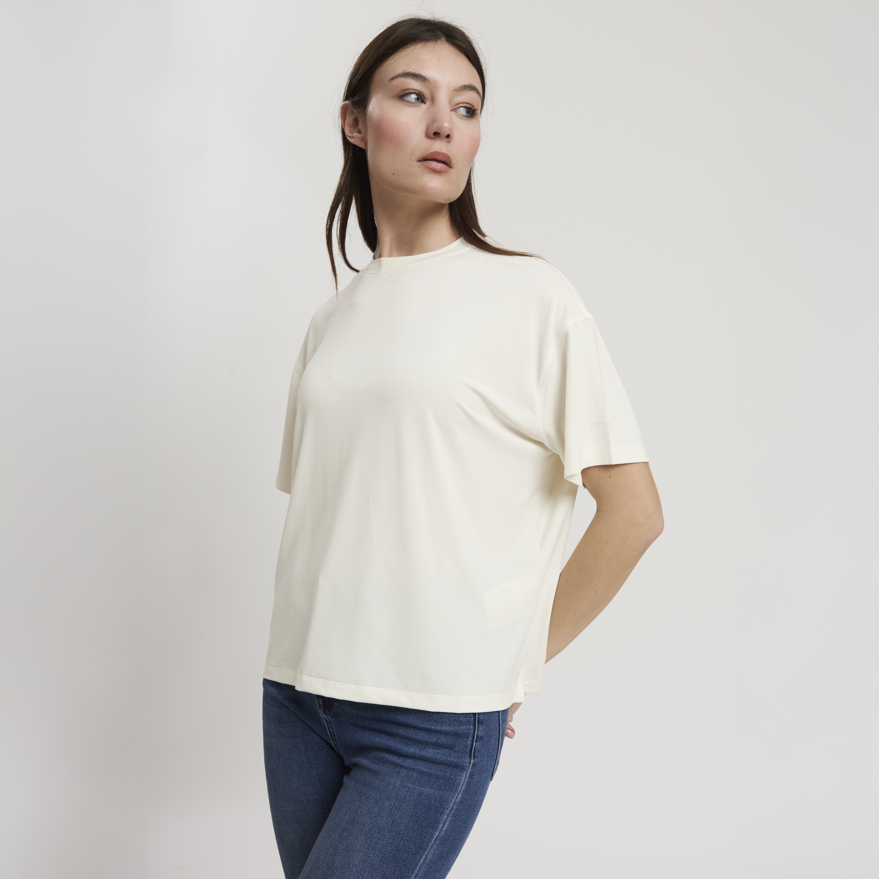LA ELE WOMAN T-SHIRT SHORT SLEEVE