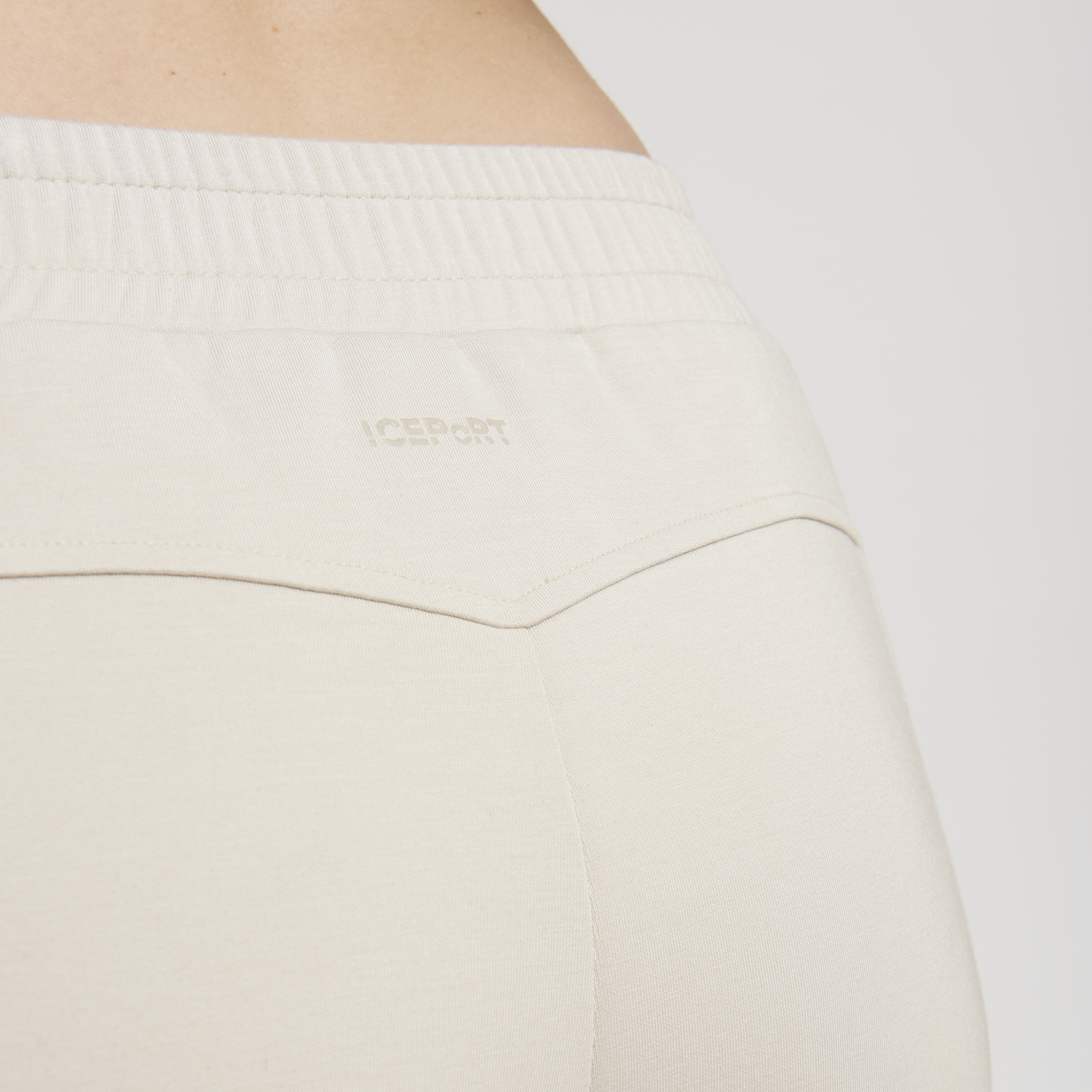 LA ELE WOMAN T-SHIRT SHORT SLEEVE