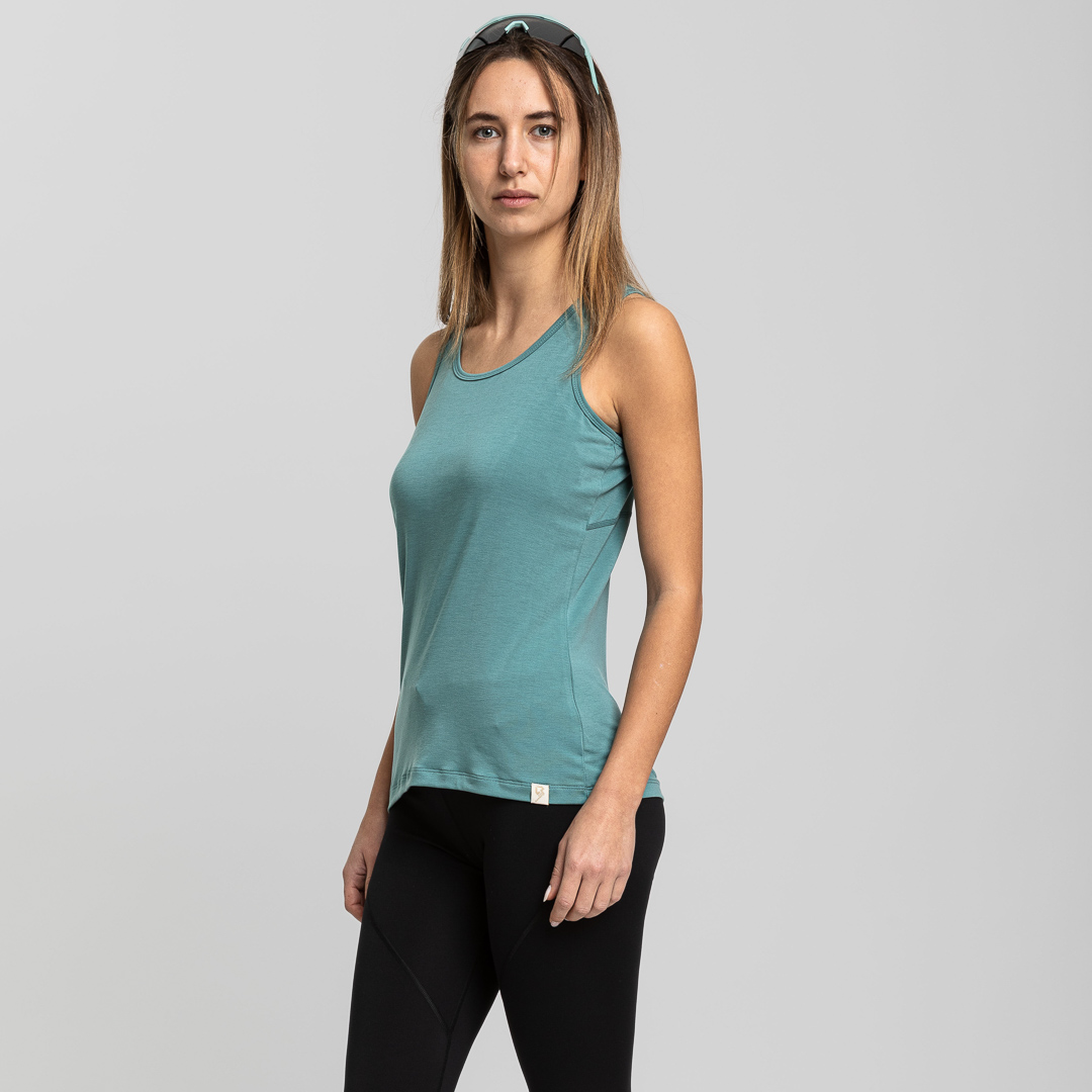 ECHO WALL WOMAN TANK